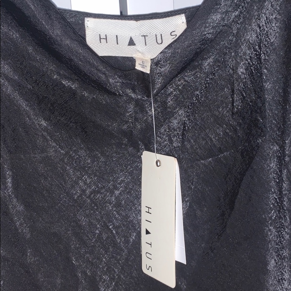 black tank - Picture 4 of 6